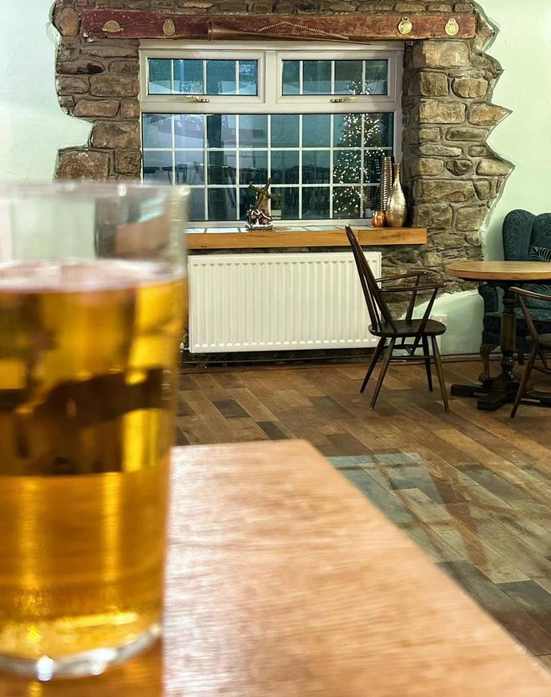 Penybont Restaurant + Inn Carmarthen Kültér fotó